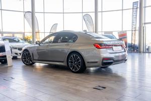 Bmw Seria 7 - imagine 6