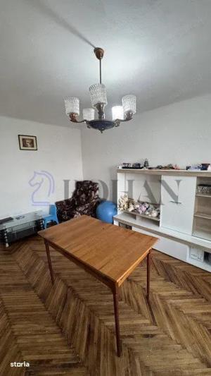 Se vinde apartament 4 camere zona buna Cetate - imagine 8