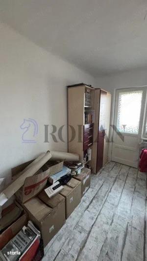 Se vinde apartament 4 camere zona buna Cetate - imagine 18