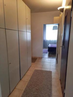 Apartament cu 3 camere de vânzare în zona Vitan - imagine 3