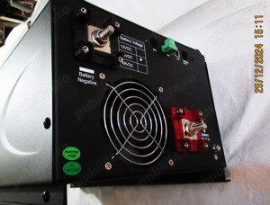 Invertor solar - transformă curentul electric produs de panourile fotovoltaice în curent alternativ  - imagine 5