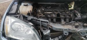 Dezmembrez Ford focus 2 1.6 benzina  - imagine 3