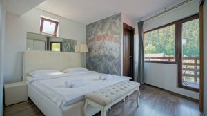 COMISION 0%! VILA 9 CAMERE CU BAI PROPRII,LIVING SI BUCATARIE | SACELE - imagine 5