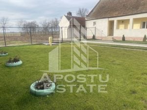 Casa renovată in Bazos cu teren 2413 mp - imagine 6