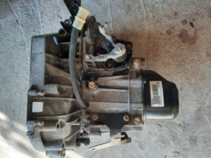 Cutie viteză Dacia Dokker 1,6 Benzină