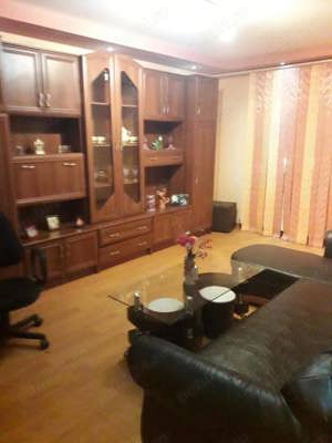 Închiriez apartament  - imagine 5