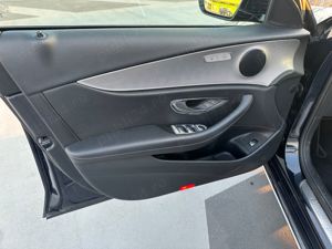 Mercedes Benz E200 D Automat 2018, Pachet Exclusiv, LED, Lumini Ambientale, Verde Cameleon, Piele - imagine 7