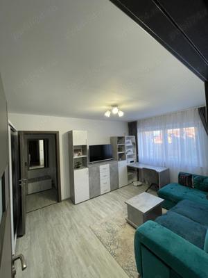 Apartament 2 camere la UTA,  lângă stadion.  - imagine 3