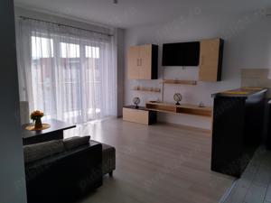 Proprietar închiriez apartament cu 3 camere +parcare in  Maurer Residence Tractorul Coresi Mall - imagine 3