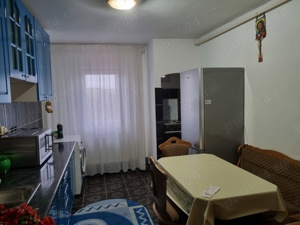 Apartament Decomandat 48m  - 2 camere, langa Liceul Sportiv - imagine 2