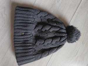 Fes Caciula Cable Knit Beanie Hat One Size Watch Cap Skull Cap Lined Pom On Top