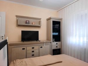 Vand apartament 3 camere - Decebal - imagine 7