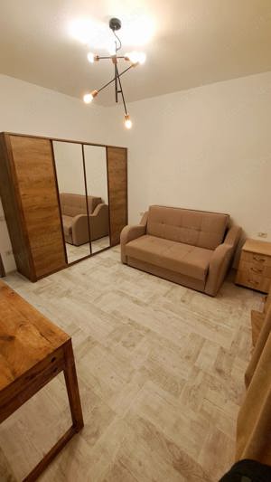 Închiriez apartament 3 camere Dumbrăvița  - imagine 6