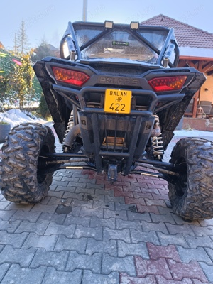 Vând Polaris RZR 1000