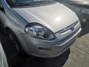 Dezmembrez Fiat Grande Punto 1.3 diesel an 2013 - imagine 2