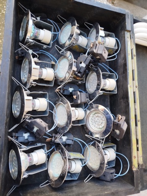 spot led cu suport inclus, culoare rosu 4buc, albastru 4buc, verde 4 buc - imagine 2