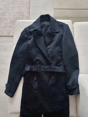 Vând haina bărbătească de la Zara , produs de calitate mărimea M,că și nouă. - imagine 2