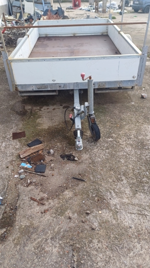 Vand remorca 1 AXA 1300kg - imagine 2