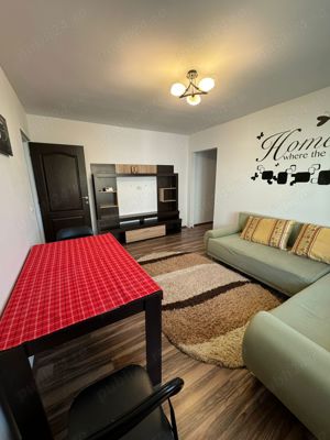 Închiriez apartament 3 camere zona Dacia  - imagine 9