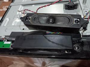 set 2 difuzoare 8ohm 7w de pe tv Toshiba 32el833g