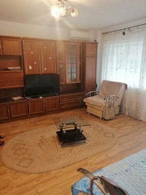 Apartament de inchiriat