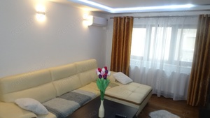 Inchiriez apartament cu 2 camere decomandat in Deva, zona Decebal (Zamfirescu), etaj 3, mobilat