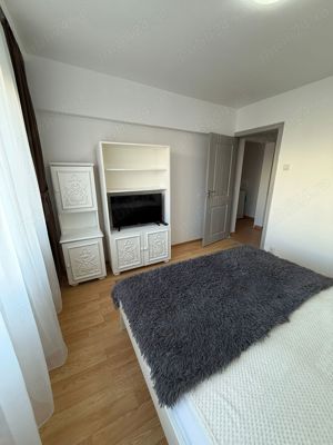 apartament de inchiriat 3 camere - imagine 4