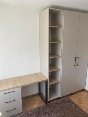 Inchiriez apartament cu 3 camere, decomandat (+ garaj), zona Spitalul Judetean - imagine 7