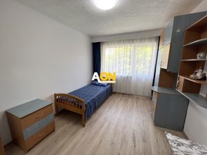 Apartament cu 2 camere, etaj intermediar, zona Parc - imagine 3