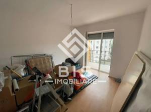 Apartament 3 camere, Bloc nou, Sud - imagine 7