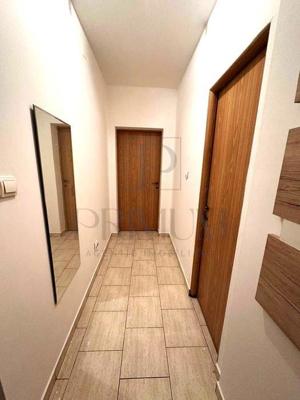 Apartament Spatios - Mansarda - Recent Renovat - Pod Comun - Acoperis -Zona Bucovina - imagine 5