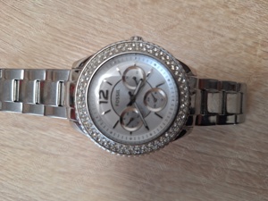 Vând  ceas Fosil damă 