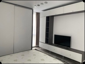 Ofer spre închiriere apartament modern mobilat și utilat, loc de parcare inclus - imagine 5