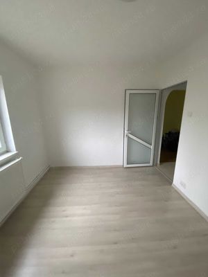 Apartament 2 camere, Bloc 1, Strada Smirodava 1, Etaj 1