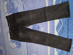 Vand blugi de femei, L