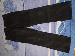 Vand blugi Pioneea, XL, în stare perfectă 