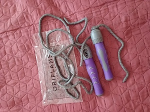 Vand coarda de sarit Oriflame, noua, cu counter