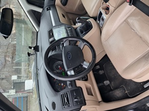 Vind sau schimb ford c max - imagine 3 Vind sau schimb ford c max - imagine 3