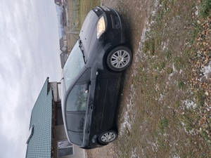 Vind sau schimb ford c max - imagine 7 Vind sau schimb ford c max - imagine 7