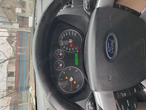 Vind sau schimb ford c max - imagine 4 Vind sau schimb ford c max - imagine 4