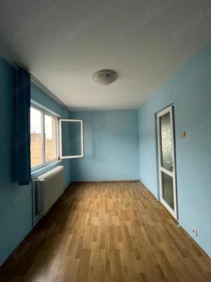 Apartament cu 2 camere zona Tineretului etaj 4