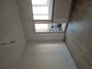 Vând apartament 2 camere decomandate  vizavi de gara Burdujeni  et 3  - imagine 5