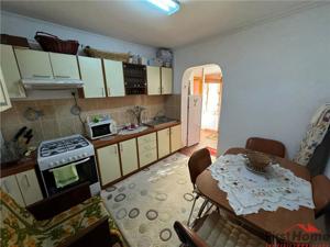 Casa si Teren 373mp + Anexe in Focsani - str Patriei - 83.000 E - imagine 4