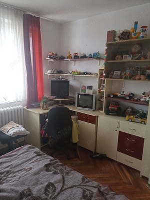 De vânzare apartament cu 2 camere  - imagine 3