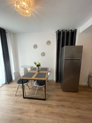 Vand Apartament 2 camere - imagine 5