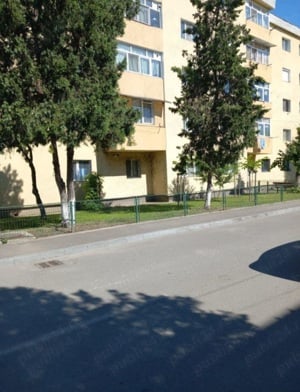 Apartament 3 camere parter Rovinari GJ