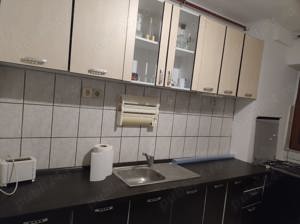 Proprietar inchiriez apartament cu doua camere  - imagine 9