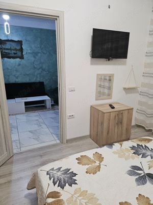 Închiriez apartament  - imagine 8