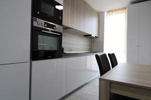 La intrare in Dumbravita, loc de parcare inclus, apartament deosebit. - imagine 13