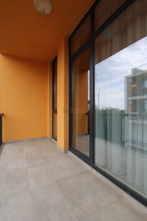 La intrare in Dumbravita, loc de parcare inclus, apartament deosebit. - imagine 19